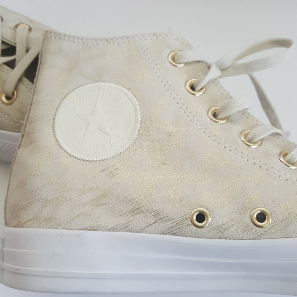 New Converse Chuck Taylor All Star Sneakers - Picture 8 of 8